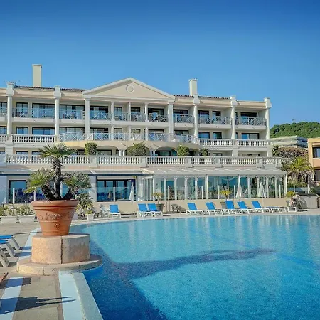 Apartmán Immogroom - 2 Sea View - Renovated - Pool - Terrace - Parking - Ac